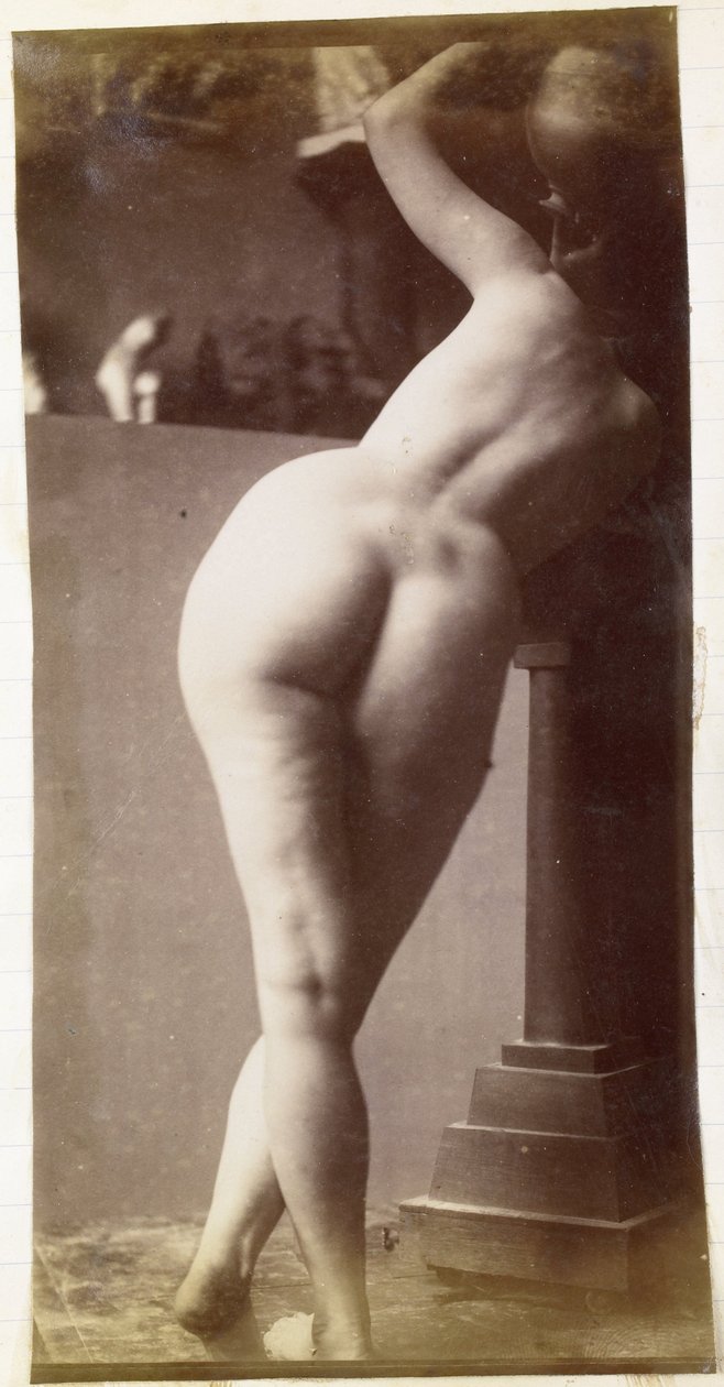 Studie av en kvinnlig nakenmodell, sedd bakifrån, i verkstaden hos Jacques de Lalaing, förstudie för en cirkulär fontän av Jacques Lalaing (attributed to)
