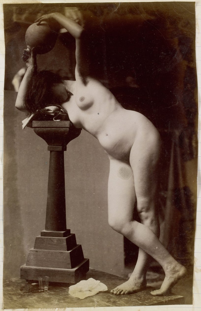 Studie av en naken kvinnlig modell, sedd framifrån, i Jacques de Lalaings studio, förstudie för en cirkulär fontän av Jacques Lalaing (attributed to)
