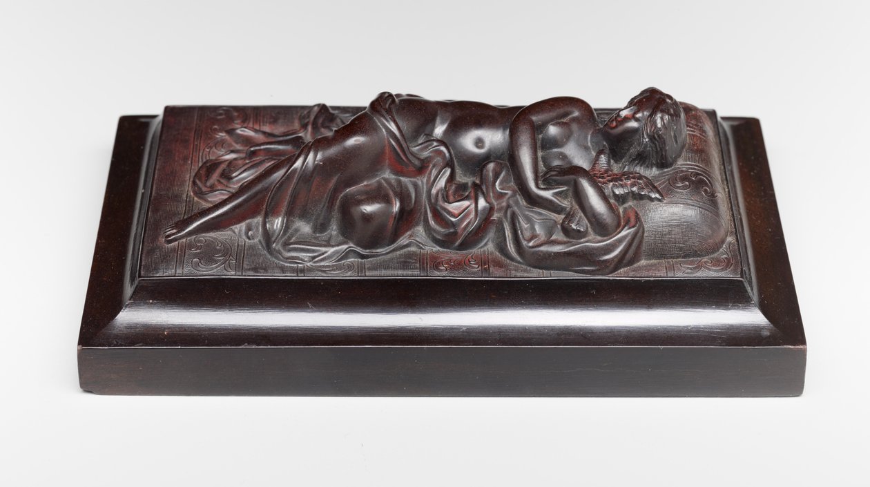 Liggande kvinna (ebenholts) av James Pradier