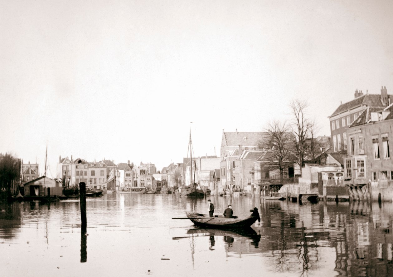 Båt på kanalen, Dordrecht, Nederländerna, 1898. av James Batkin
