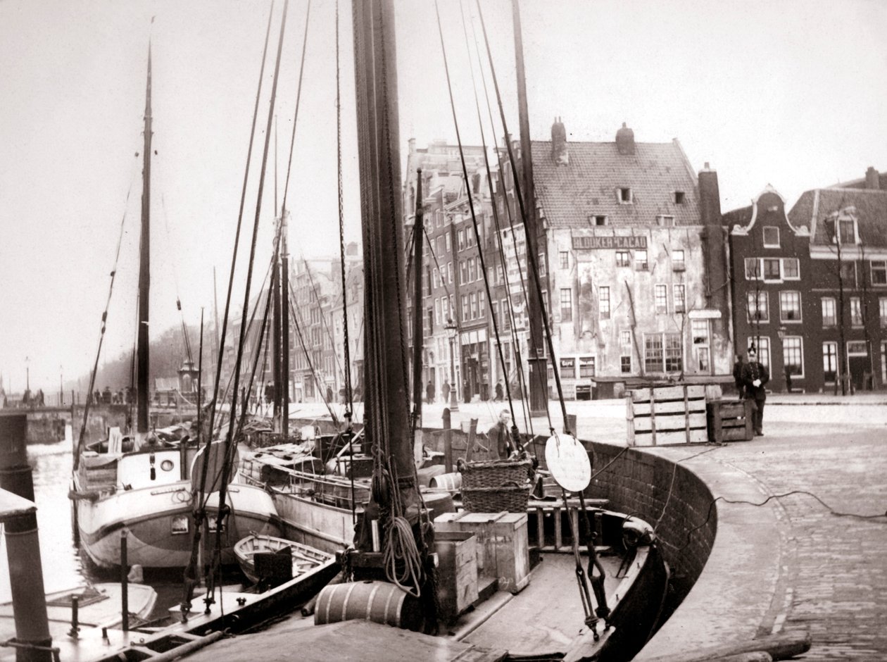 Kanalbåtar, Rotterdam, 1898. av James Batkin