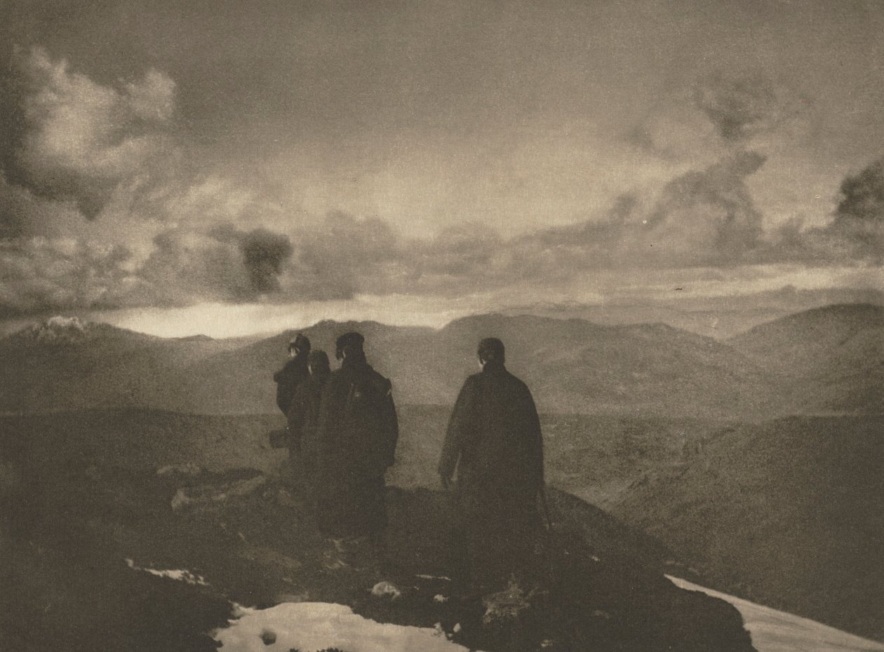 Kameraarbete: The Dark Mountains, 1904. av James Craig Annan