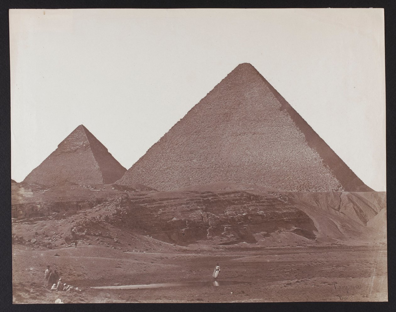 Egypten. Giza. Cheops och Chefren-pyramiderna av James Robertson