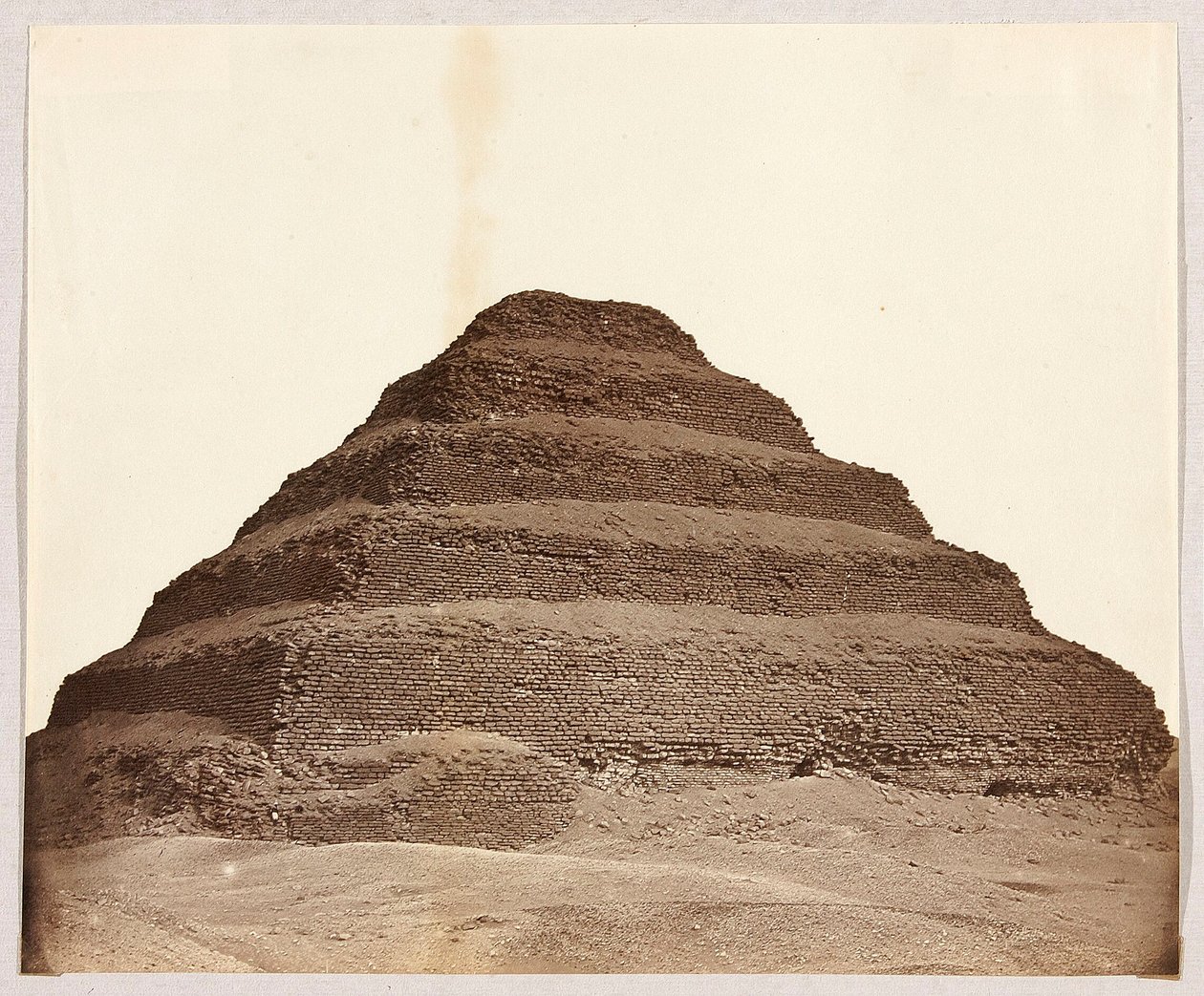 Egypten. Saqqara. Djosers trappstegspyramid av James Robertson