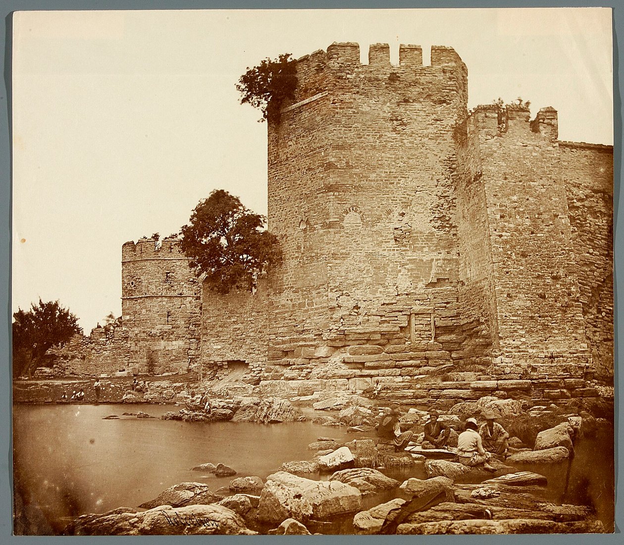 ”De sju tornen” [Istanbul. Sju torn - del av stadsmuren] av James Robertson