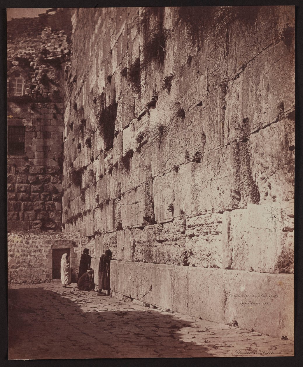 Judarnas klagomur [Jerusalem. Klagomuren (Västra muren)] av James Robertson