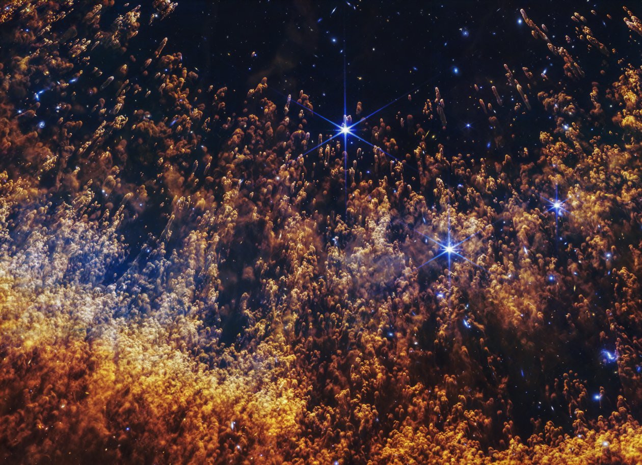 Helixnebulosan (NIRCam) av James Webb Space Telescope (NASA)
