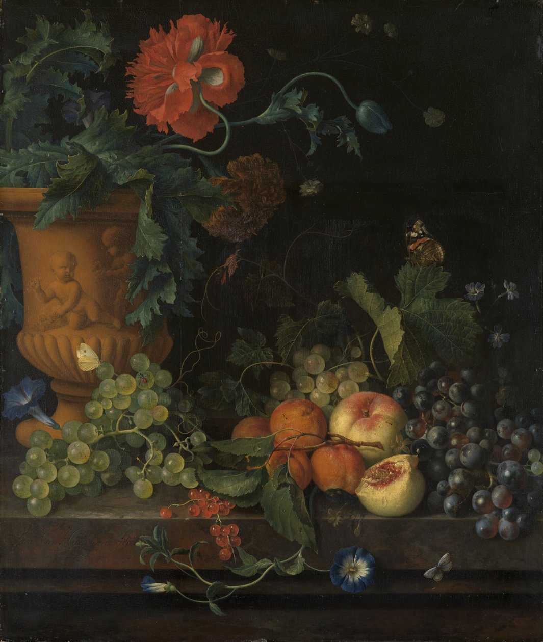 Terrakottavas med blommor och frukt av Jan van Huysum