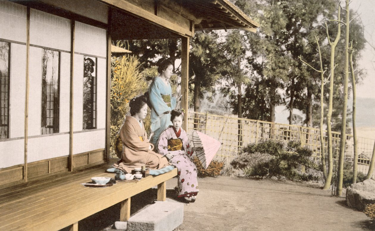 Damer hemma (handfärgat foto) av Japanese Photographer