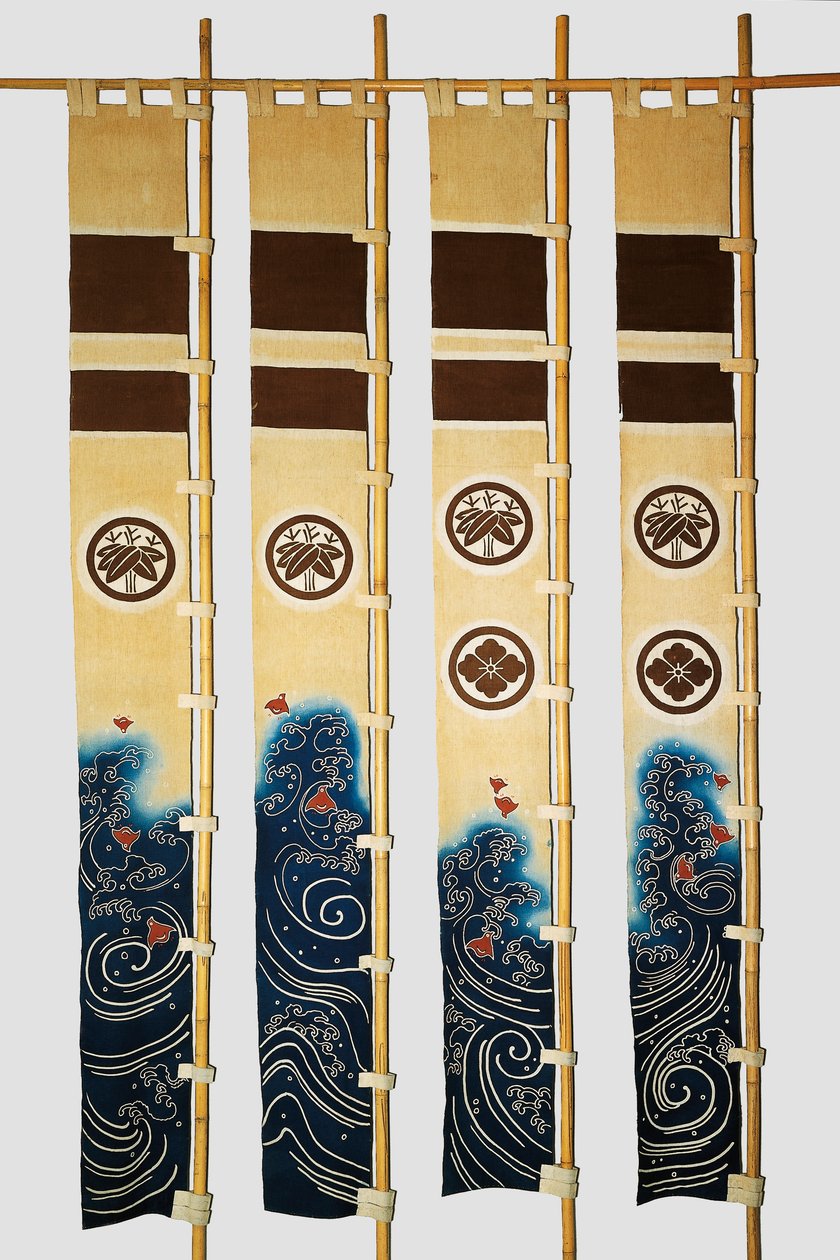 Fyra banderoller (nobori) med motiv föreställande pluvrar i vågor, familjevapen, bambu, blomma i cirklar, bomull, reservfärgat med risstärkelse och indigofärgad med pigment och bläck, japansk civilisation, Meiji-Taisho-perioden av Japanese School