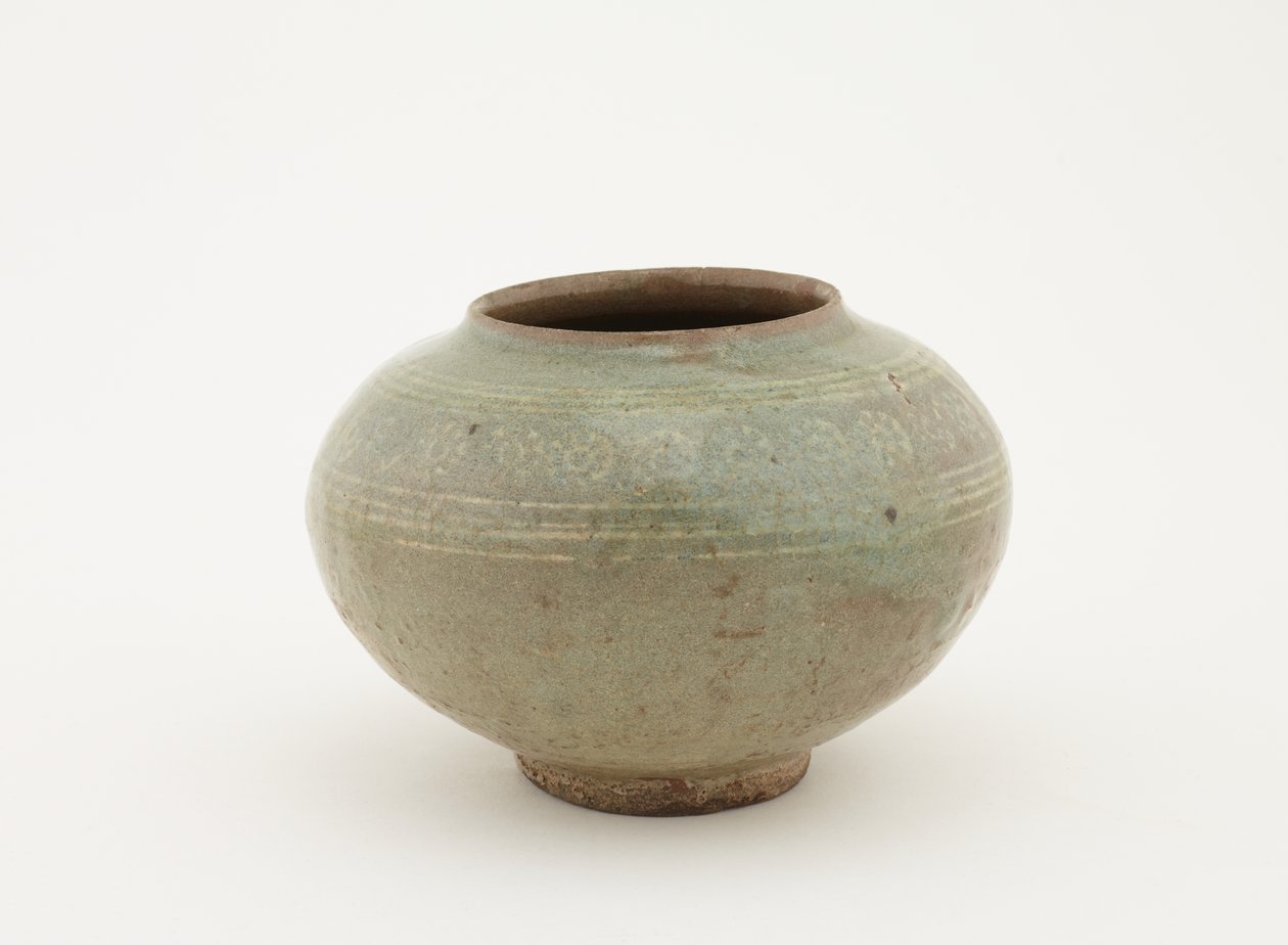 Burk med stämplad och slip-inlay dekoration, 1610-1630 av Japanese School