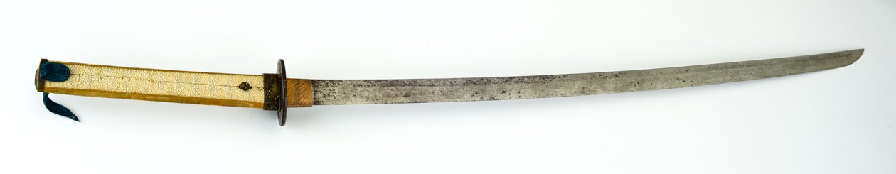 Katana eller svärd (stål, koppar, mässing, strålskinn, trä och tyg) av Japanese School