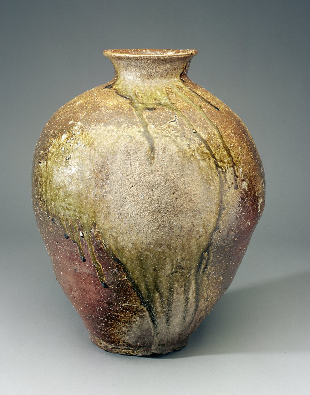 Stor burk, Shigaraki-ugnar, Shiga, Muromachi-period, ca 1400-1500-talet (lergods) av Japanese School