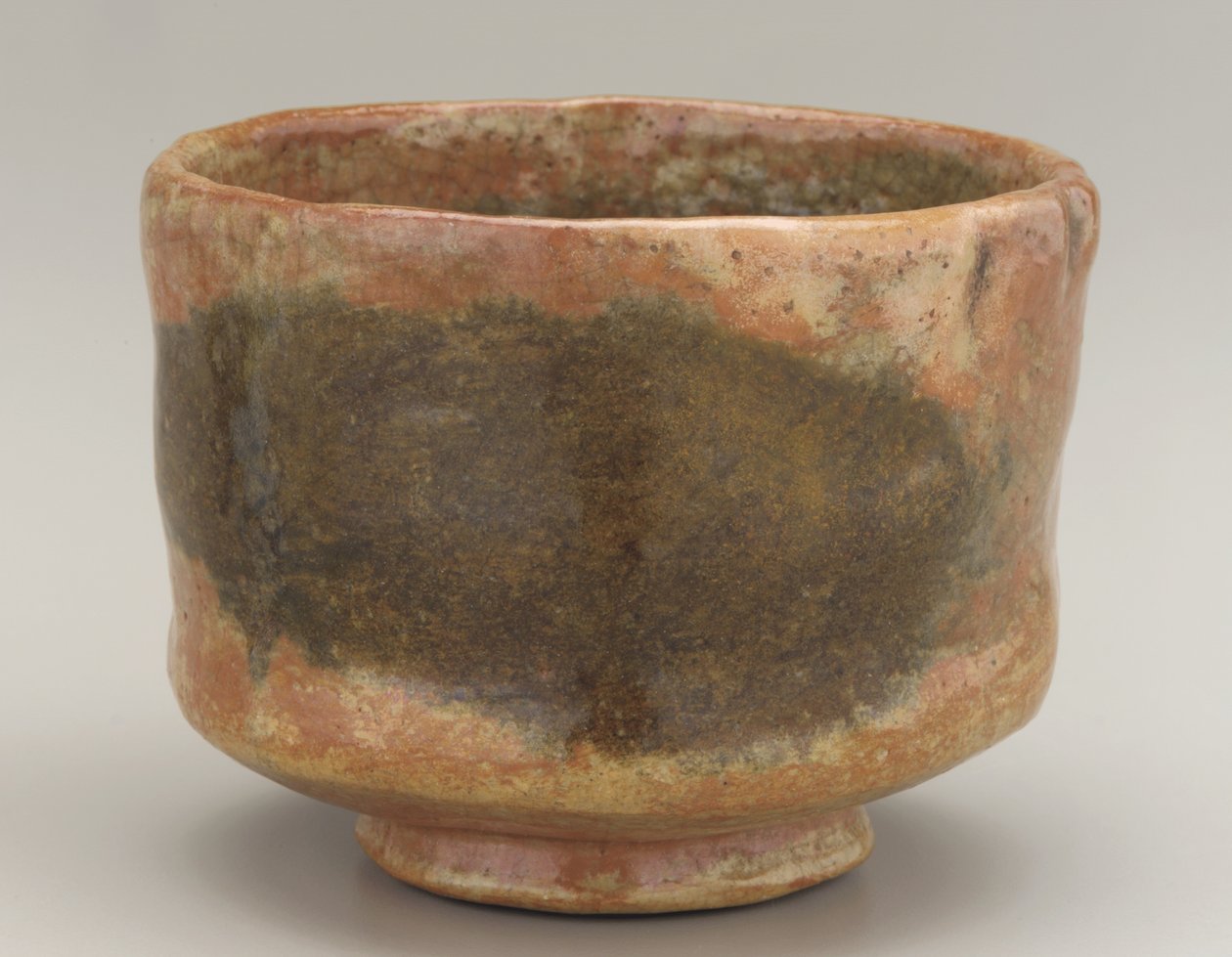 Låg cylindrisk teskål, Kyoto, Kyoto-fu, Edo-period, första hälften av 1800-talet (keramik) av Japanese School