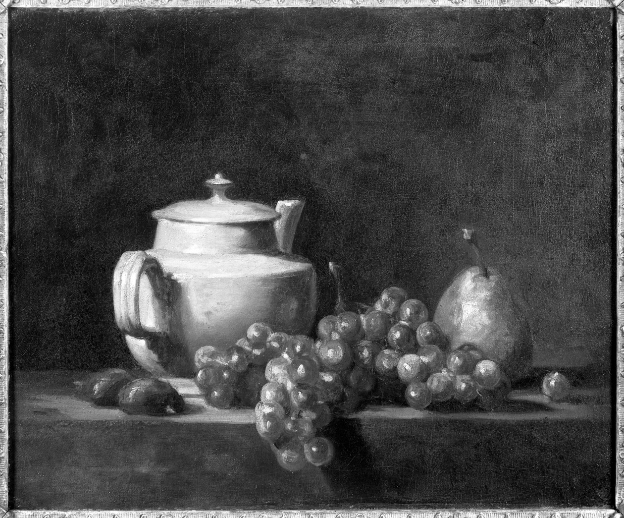 Vit tekanna med två kastanjer, vita druvor och ett päron av Jean Baptiste Simeon Chardin