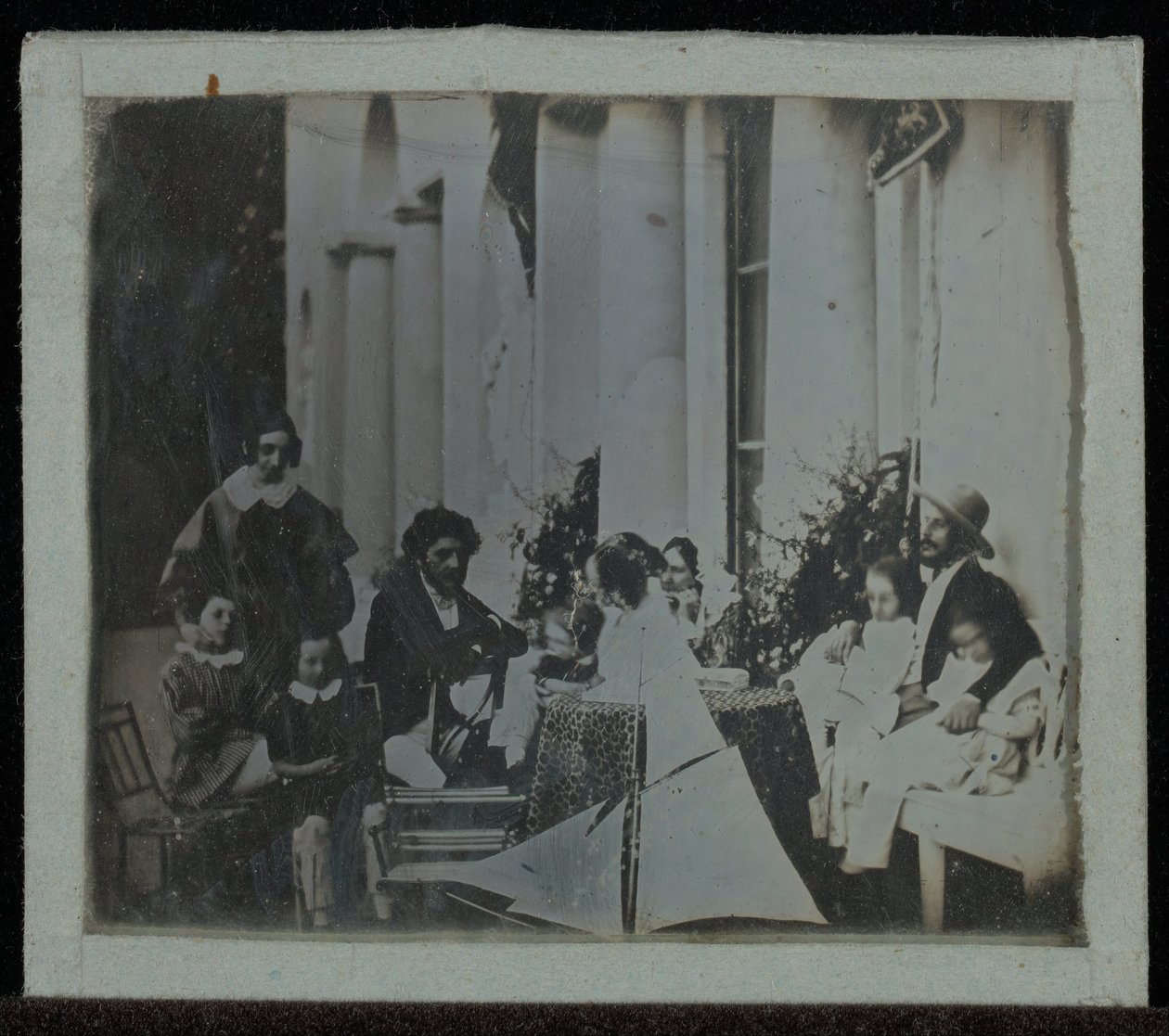(Group portrait of eight members of the Circle of Eynard-Lullin) av Jean Gabriel Eynard