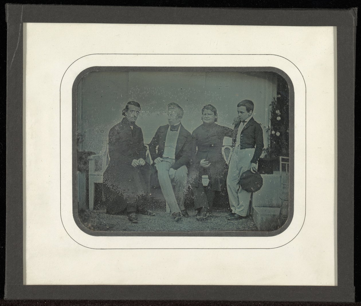 (Group portrait of four members of the Circle of Eynard-Lullin) av Jean Gabriel Eynard