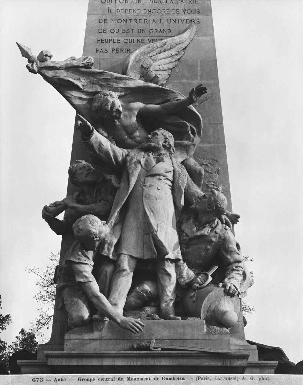 Monument till Leon Gambetta, centralgrupp, Cour Napoleon, Louvren, 1888 (detalj) (se även 346101, 346103, 346104, 346503) av Jean Paul Aube