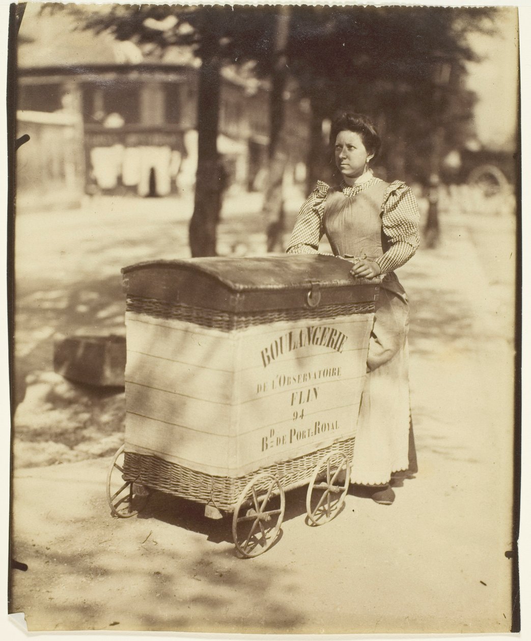 Porteuse de pain, från serien "Small Trades" av Jean Eugène Auguste Atget