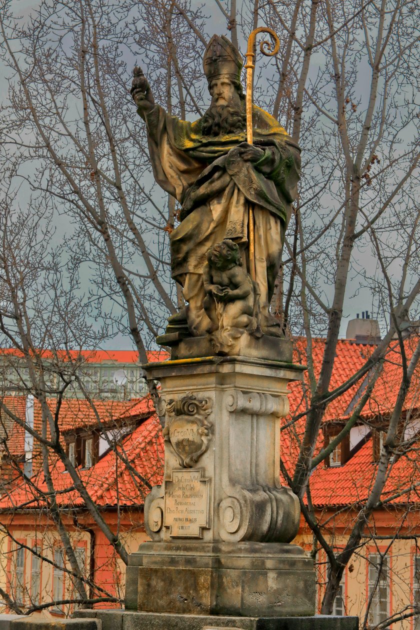 Staty av Saint Augustine av Hippo på Karlsbron av Jeronym (1632 1709) Kohl