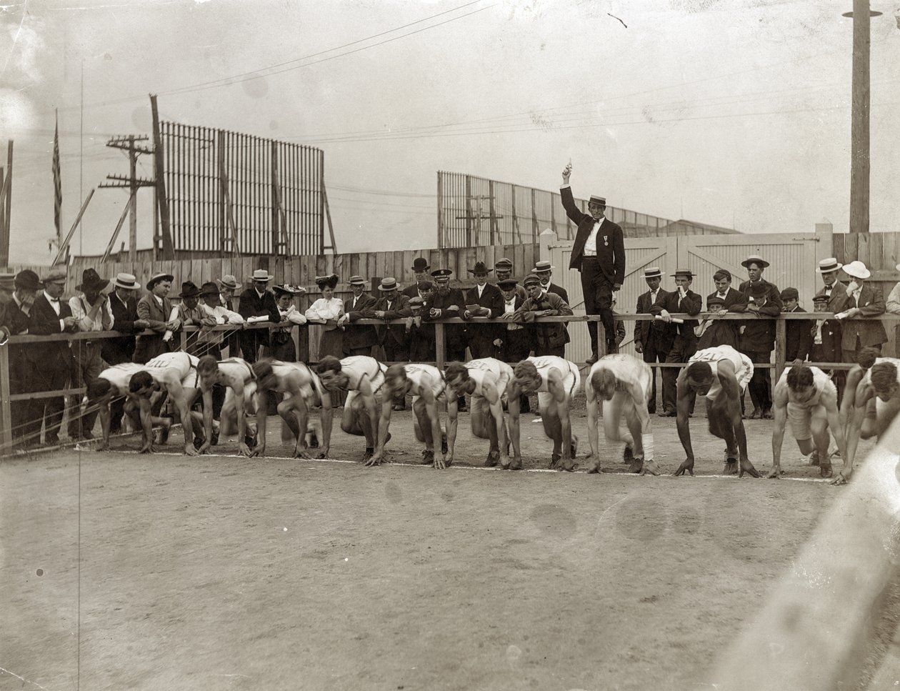 Olympic Games- Start of the 400 Meter Race at the 1904 Olympics av Jessie Tarbox Beals