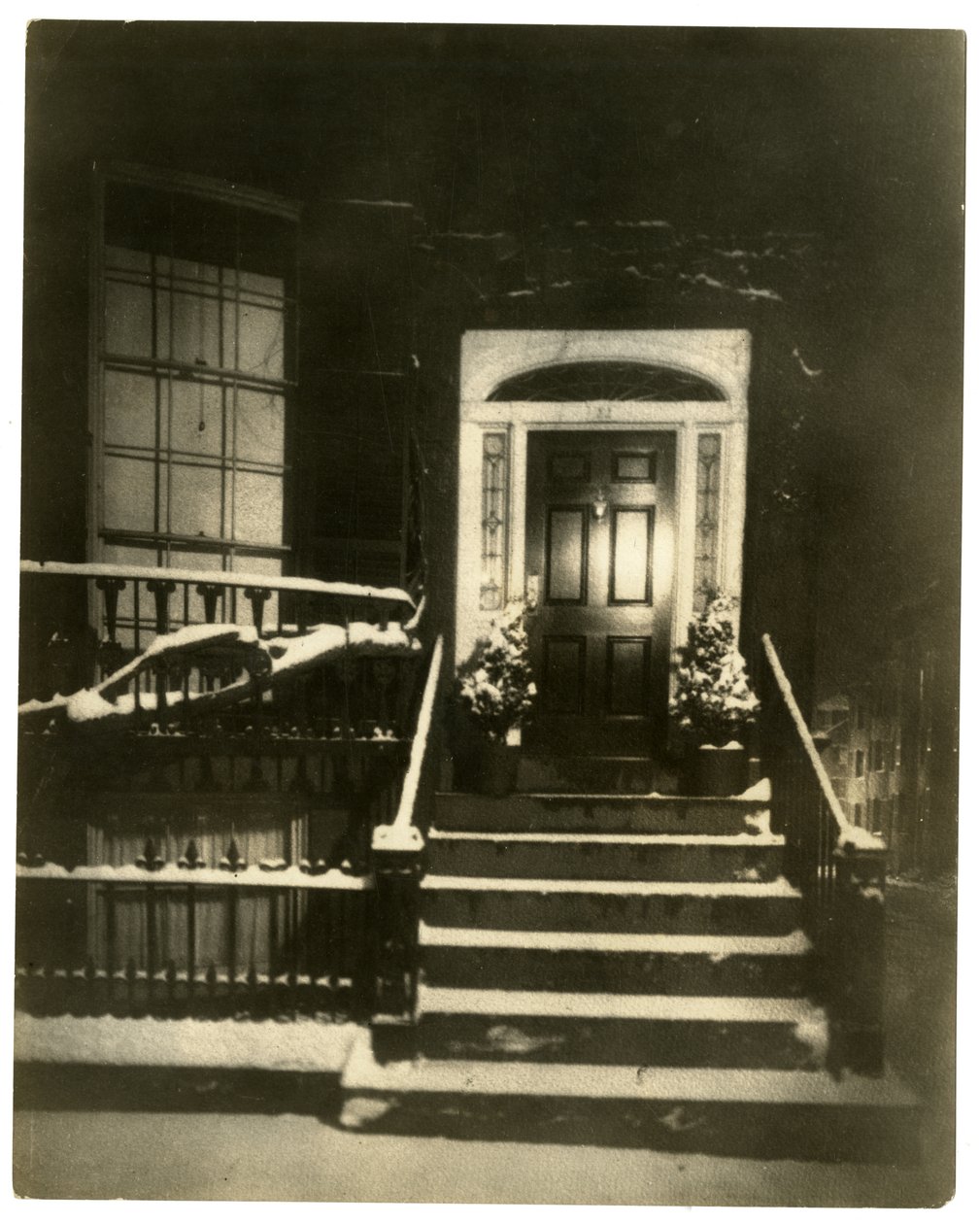 26 Louisburg Square, Boston, på natten, där Jenny Lind bodde, Boston, USA, ca 1902-10 (gelatinsilverfoto) av Jessie Tarbox Beals