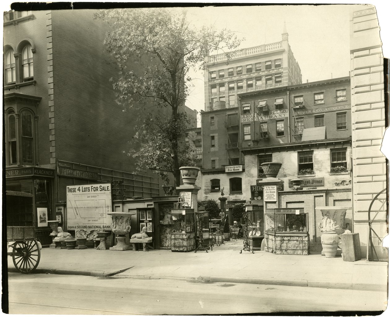 28th St mellan Broadway och Fifth Avenue, ca 1905-18 (foto av gelatinsilver) av Jessie Tarbox Beals