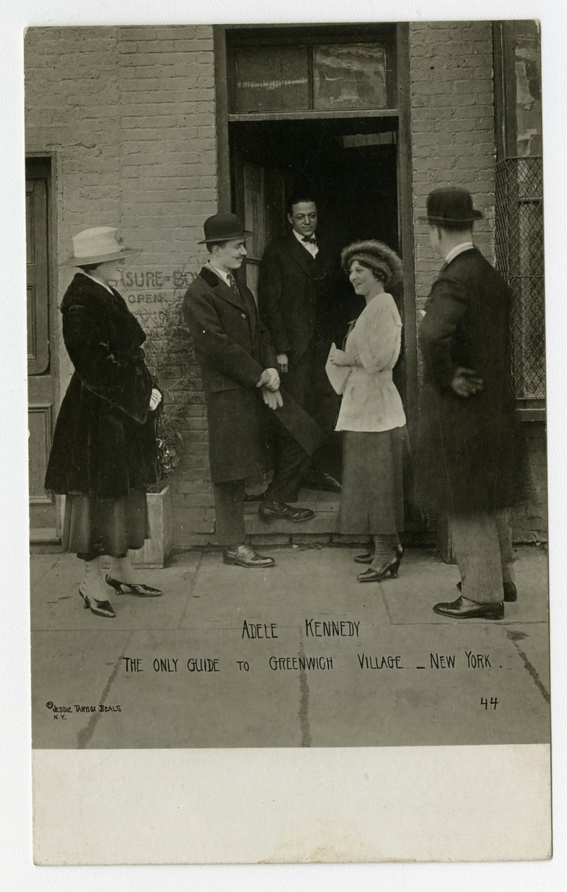 Adele Kennedy, den enda guiden till Greenwich Village, New York, USA av Jessie Tarbox Beals