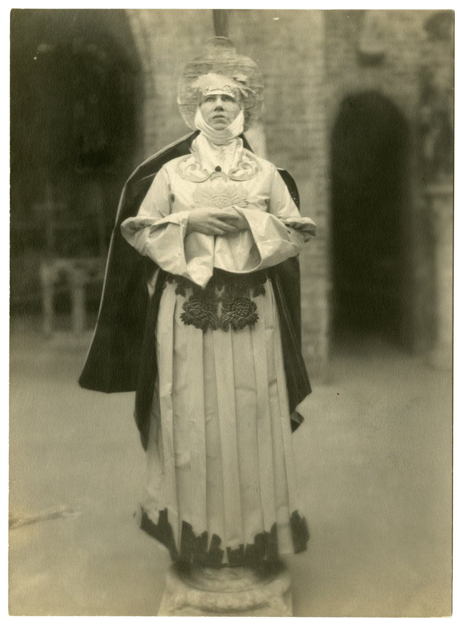 Alice McKay Kelley, ca 1905-40 (foto av gelatinsilver) av Jessie Tarbox Beals