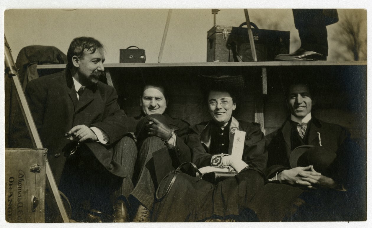 Beals på semester bak i bilen, ca 1905-40 (foto av gelatinsilver) av Jessie Tarbox Beals