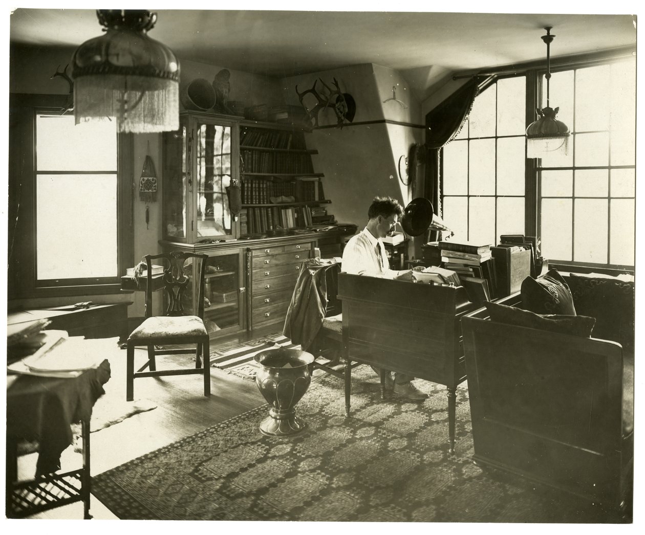 Ernest Thompson Seton, ca 1918 (foto av gelatinsilver) av Jessie Tarbox Beals