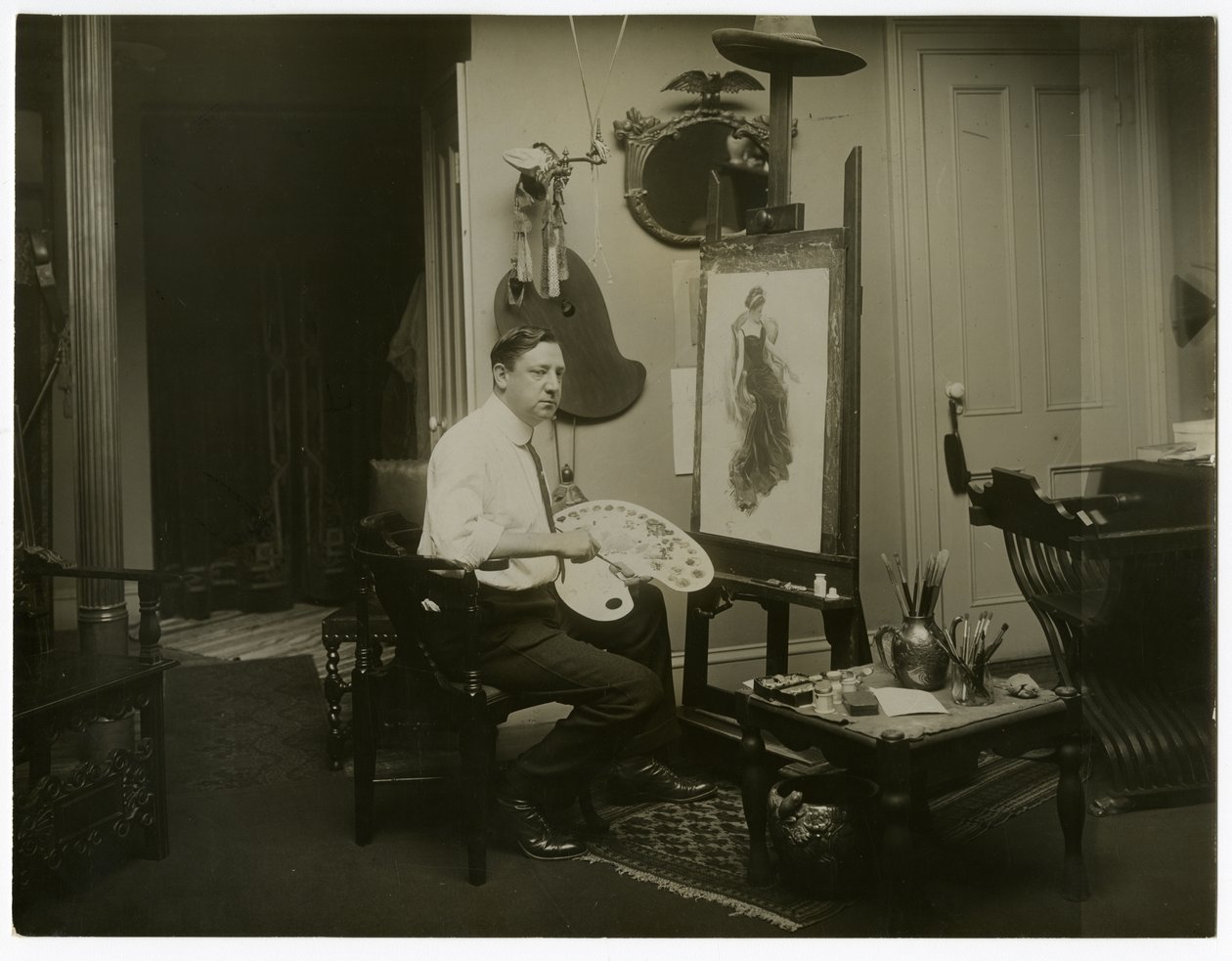 Harrison Fisher, ca 1905-11 (foto av gelatinsilver) av Jessie Tarbox Beals