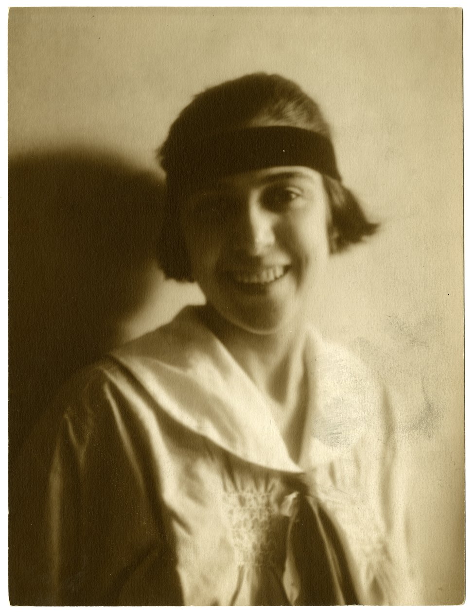 Helen Rehber eller Rehler, ca 1905-40 (foto av gelatinsilver) av Jessie Tarbox Beals