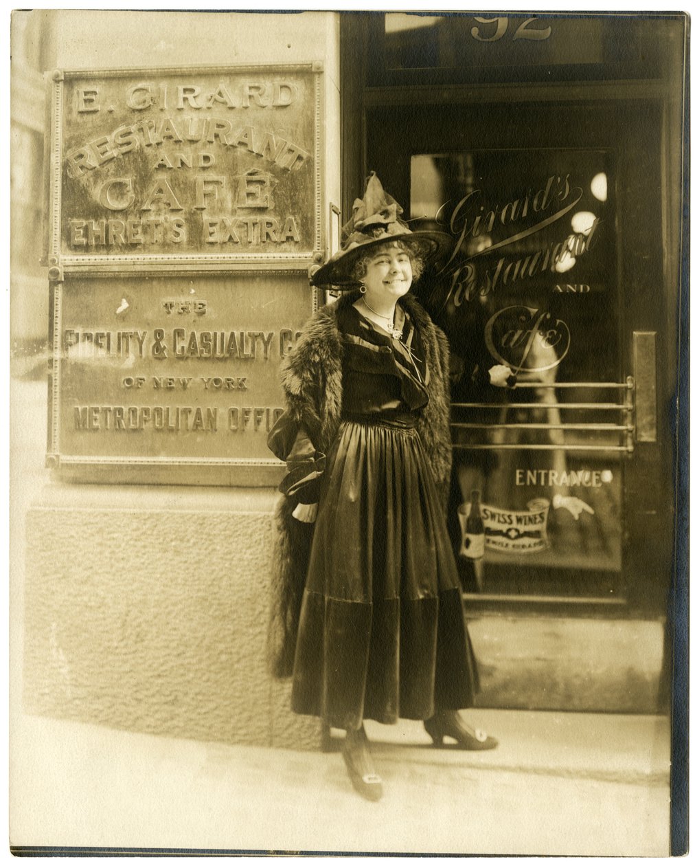 Madam Girard från NY, berömd restaurang i centrum 92 William St, 1910 av Jessie Tarbox Beals