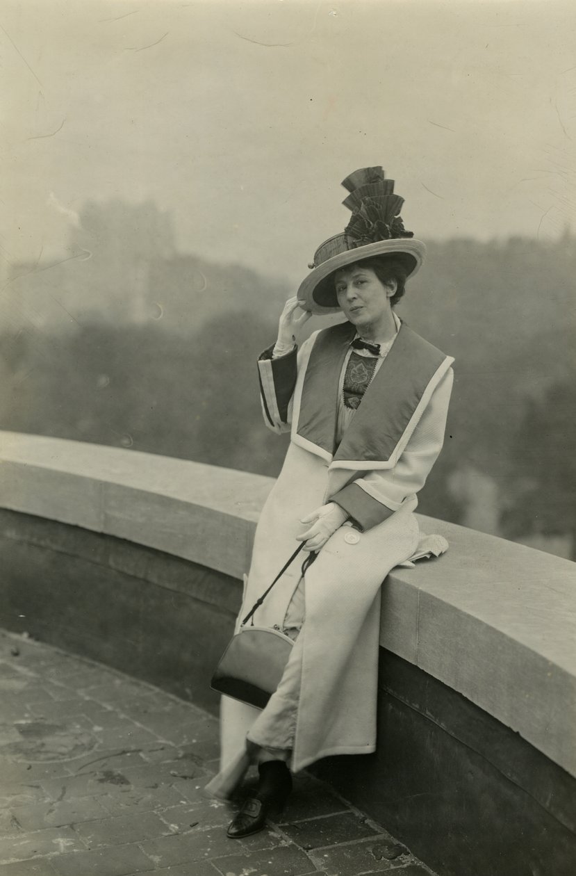 Viola Allen, ca 1920-30 (foto av gelatinsilver) av Jessie Tarbox Beals