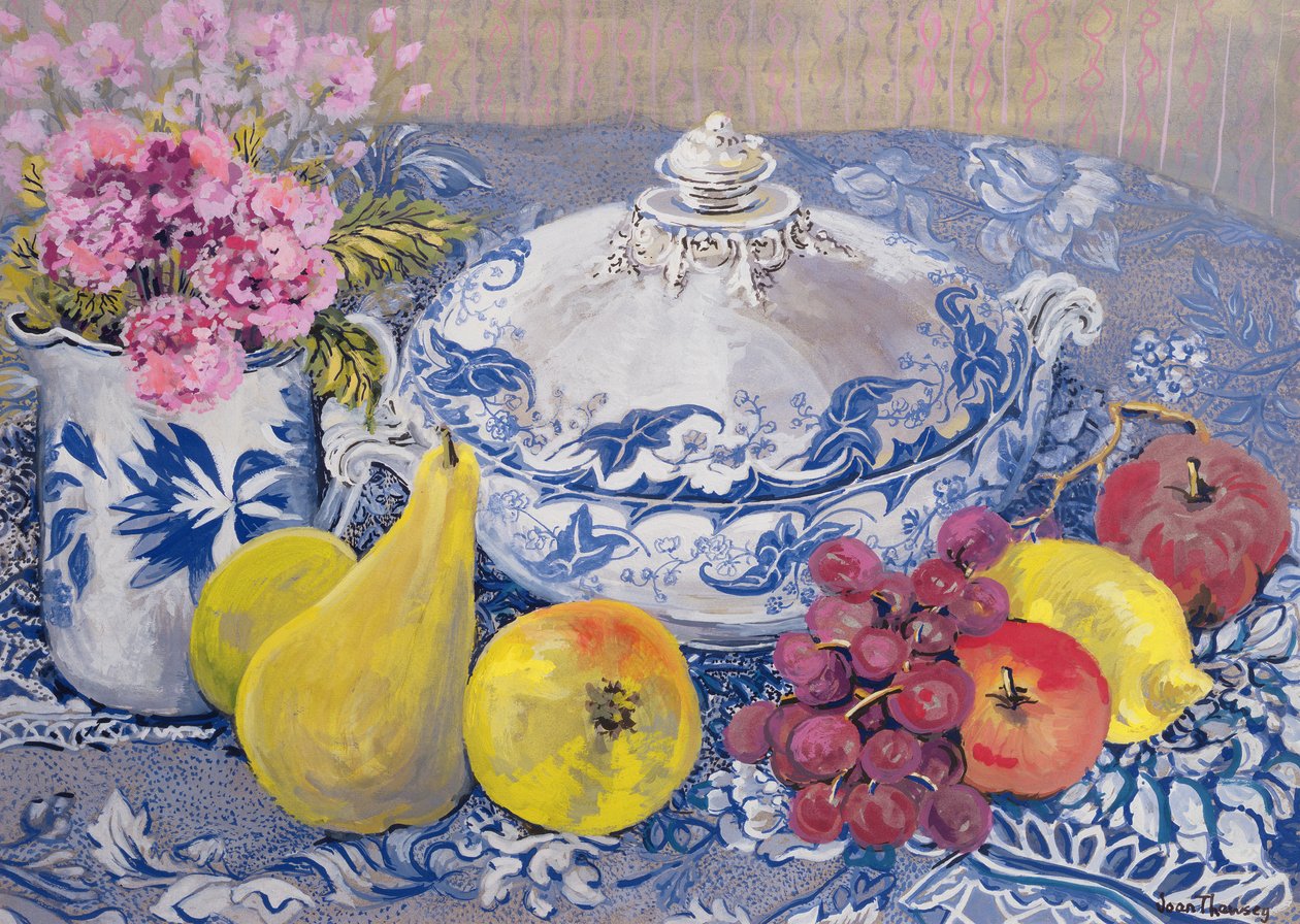 Den blå och vita terrin med frukt av Joan Thewsey