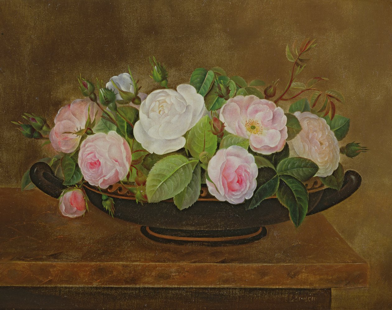 Skål med rosor på en marmoravsats av Johan Laurents Jensen