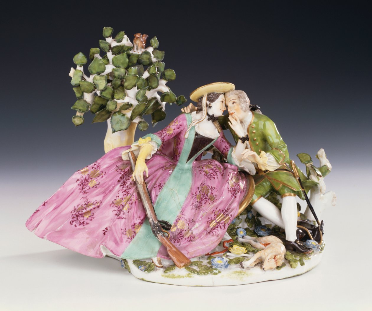 En Meissen crinoline-grupp av resten under fallet, ca 1745 (porslin) av Johann Joachim Kaendler