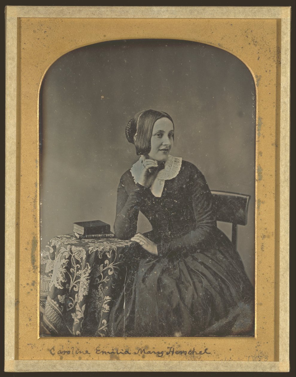 Porträtt av Caroline Emilia Mary Herschel av John Jabez Edwin Paisley Mayall