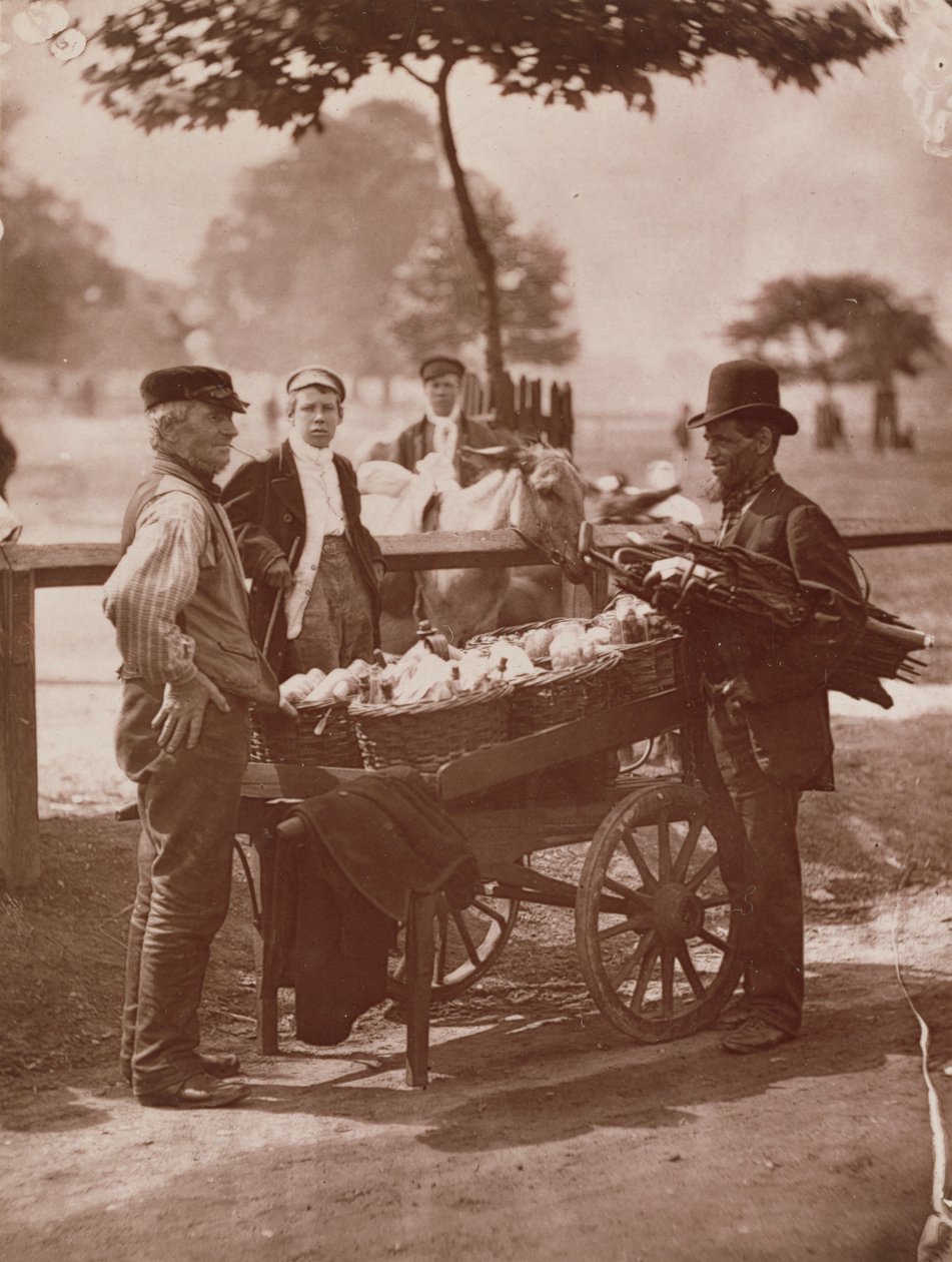 Mush Faker och Ginger Beer Maker, från "Street Life on London", 1877-78 (woodburytype) av John Thomson