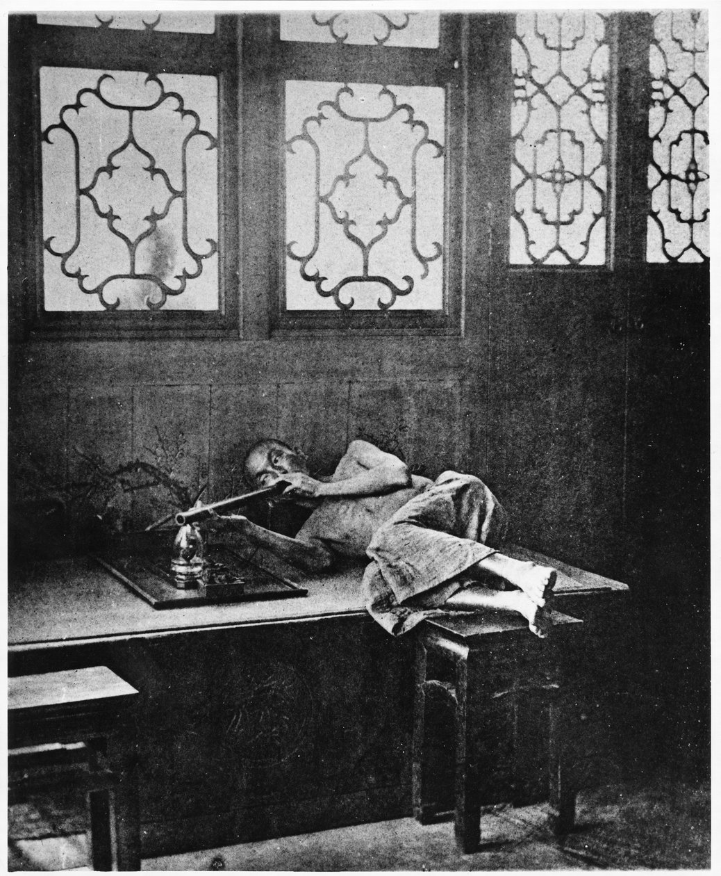 Opiumrökare, ca 1867-72 av John Thomson