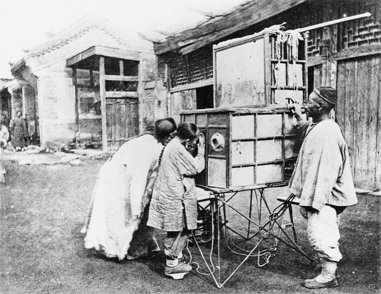 Den magiska lyktan, ca 1870 av John Thomson
