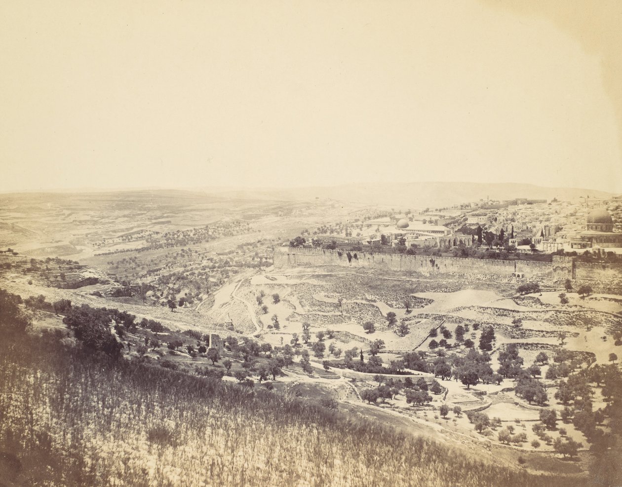 Getsemane trädgård och utsikt över Jerusalem, 1860-talet. av John Anthony