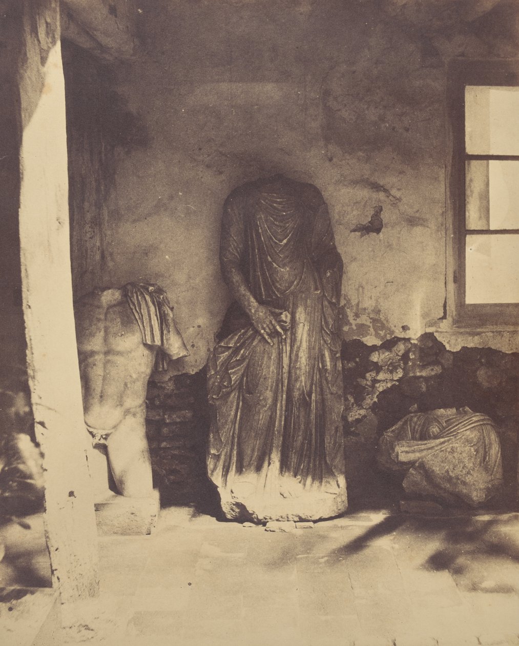 Utan titel [romerska skulpturer, Cherchell Museum] av John Beasley Greene