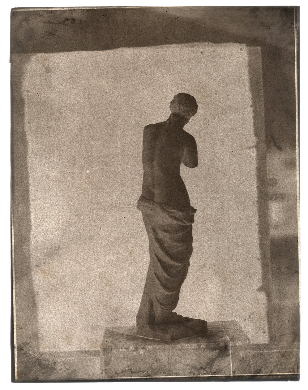 Utan titel [Stilleben med en statyett av Venus de Milo], 1852-53. av John Beasley Greene