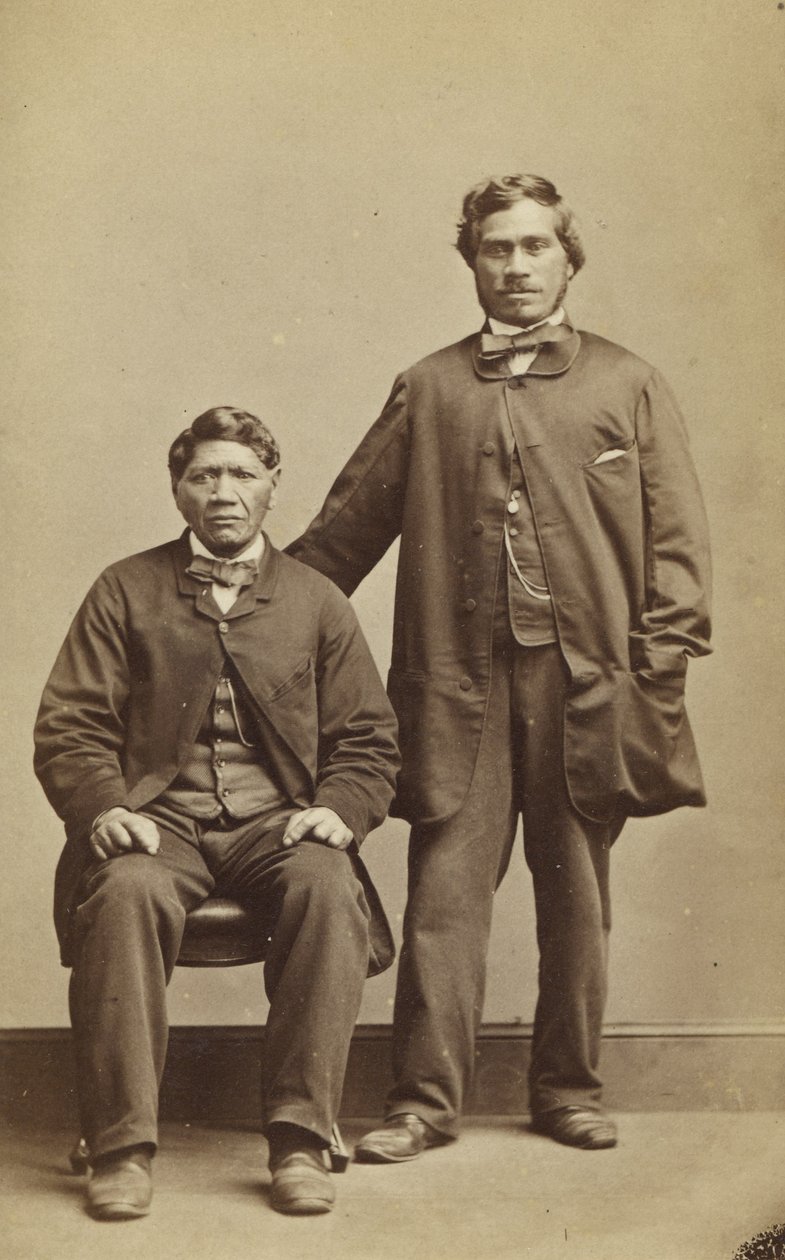 Takerei och Hapimana, ca 1863 (albumintryck) av John Beattie