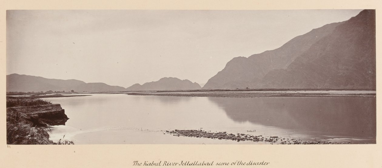 ?Kabulfloden, Jellallabad, platsen för katastrofen?, 1879 av John Burke