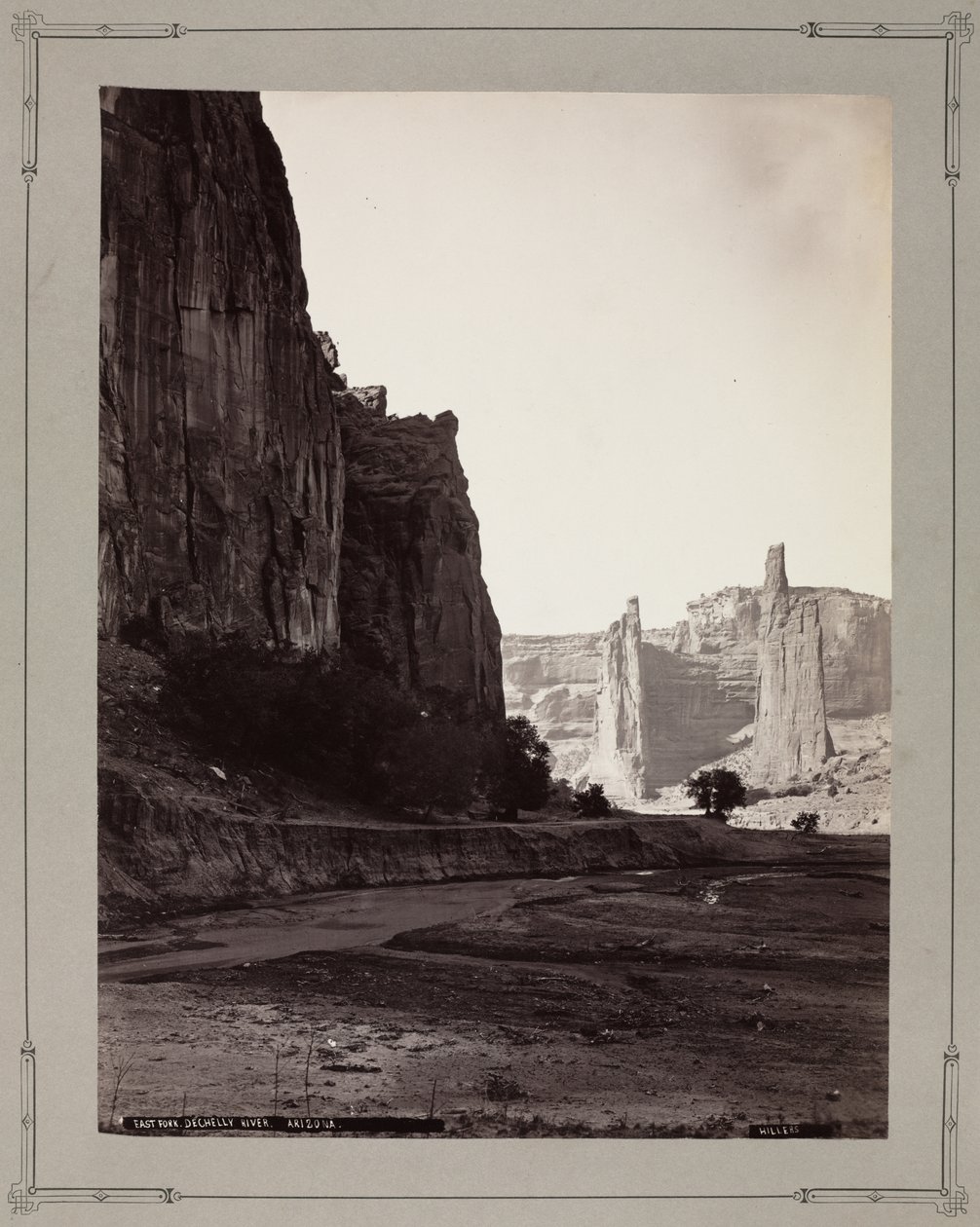 East Fork, en biflod till Chelly River, Arizona av John K. Hillers