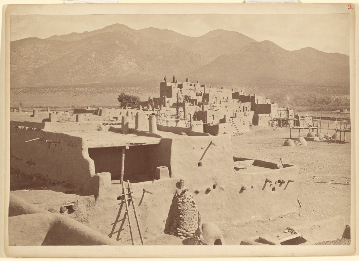 Norra Taos Pueblo, New Mexico av John K. Hillers