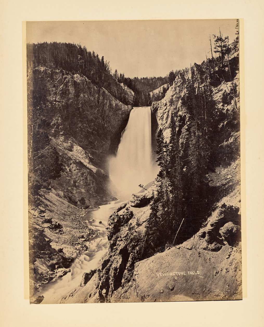 Yellowstone Falls av John K. Hillers